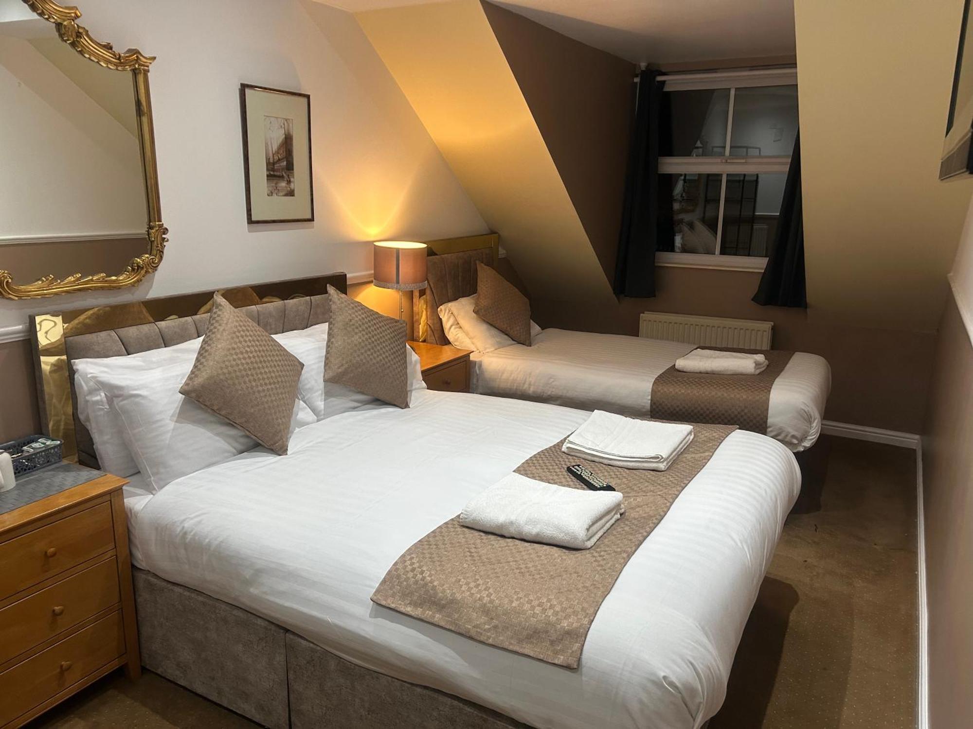 Arden Guest House B&B - Nec Birmingham - Birmingham Airport Bickenhill Extérieur photo