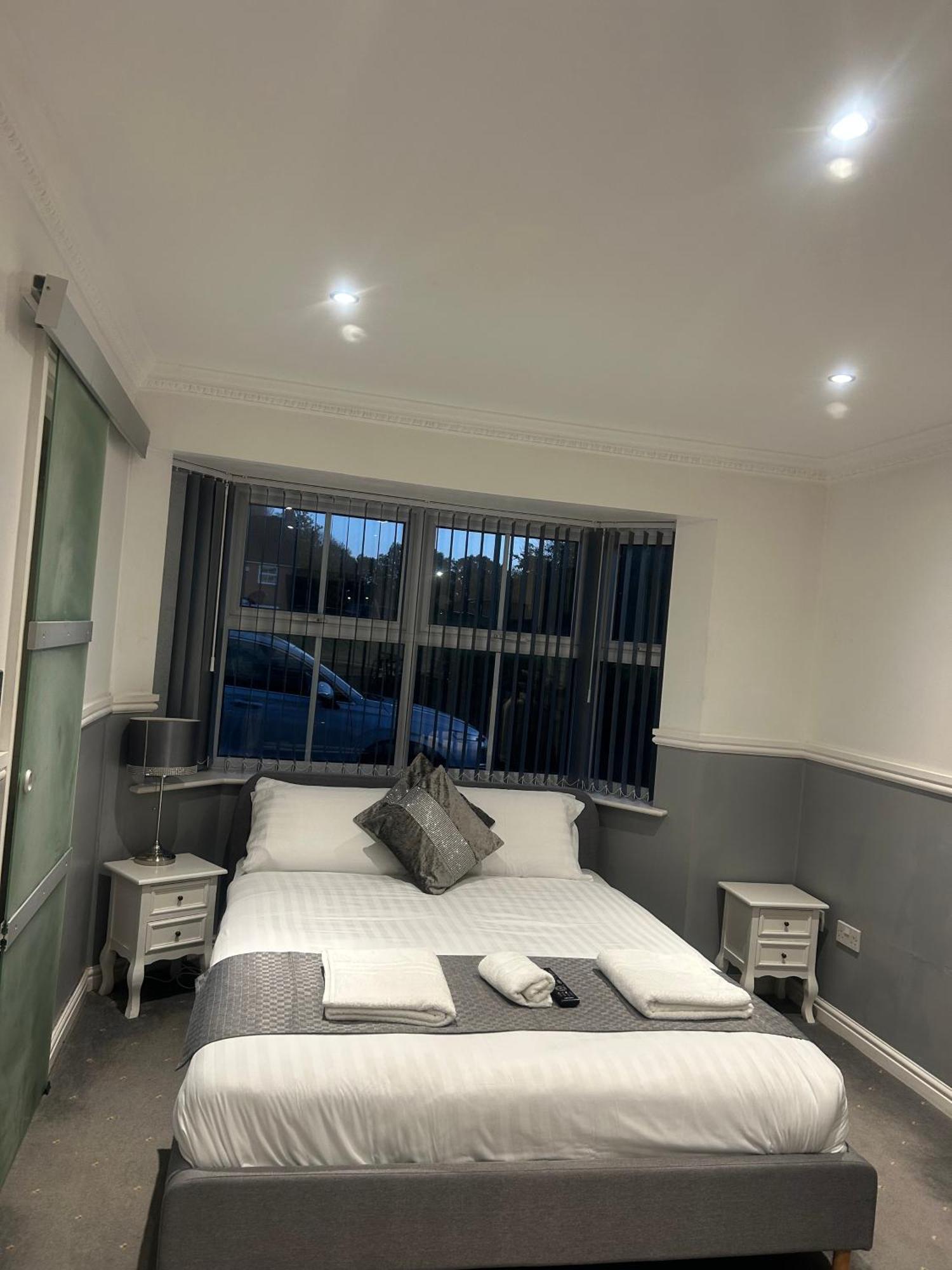 Arden Guest House B&B - Nec Birmingham - Birmingham Airport Bickenhill Extérieur photo