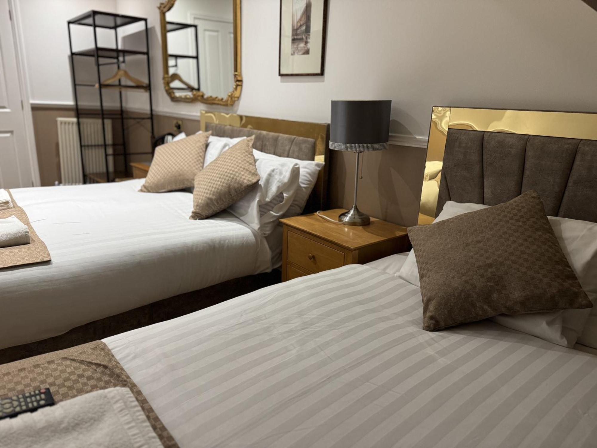 Arden Guest House B&B - Nec Birmingham - Birmingham Airport Bickenhill Extérieur photo